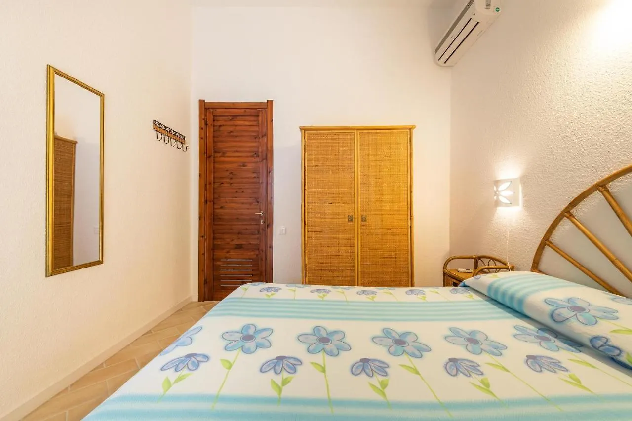 Casa Anna Villa Marongiu 0*,